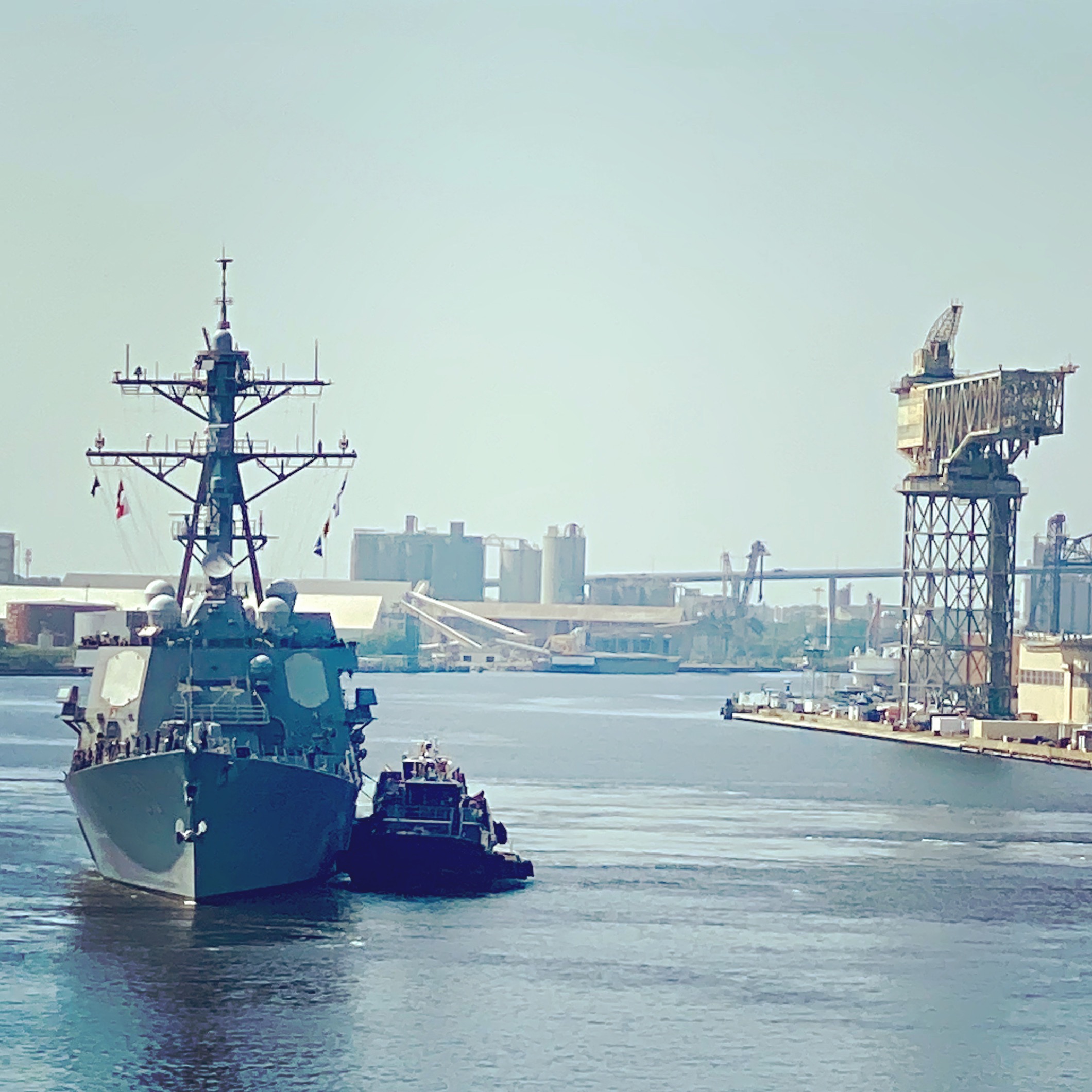 Navy ship on the Elizabeth River with Hammerhead Crane in background